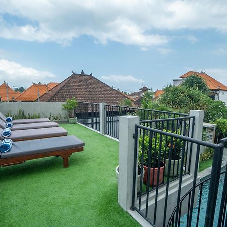 The Breeze Stay And Surf Canggu  Bagian luar foto